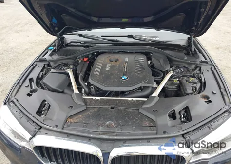 2019 BMW 540I xDrive z USA, uszkodzony, nr VIN WBAJE7C52KWW18505